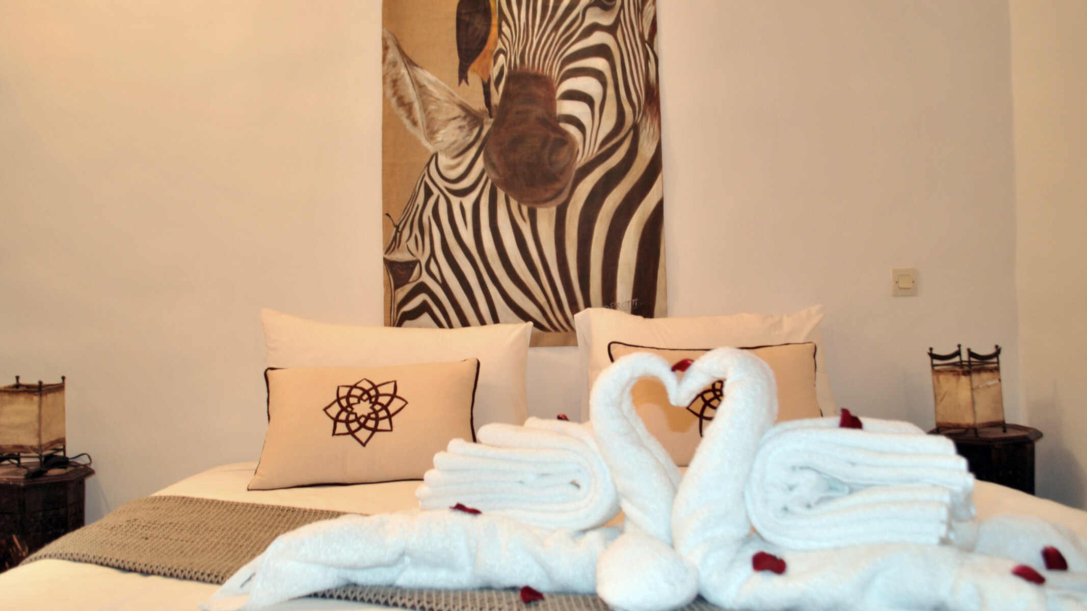 https://www.ztest-riad-essaada.riad-essaada.com/jomres/uploadedimages/1/rooms/4/zag1-4.JPG
